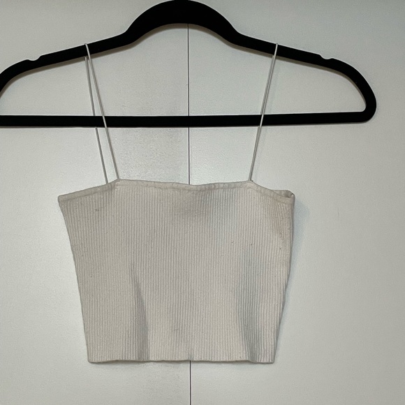 Kendall & Kylie Tops - Kendall & Kylie White tanktop
